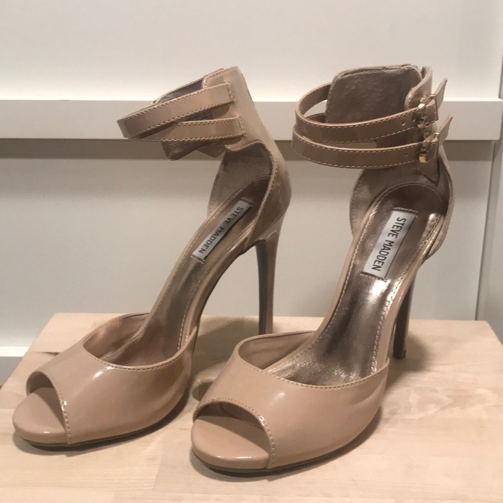 Steve Madden Marli Patent Nude Heels Gem